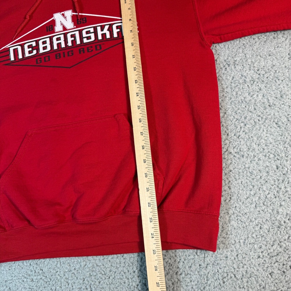 Nebraska Huskers Hoodie Mens Medium University‎ of Nebraska Go Big Red Pullover - Picture 8 of 9